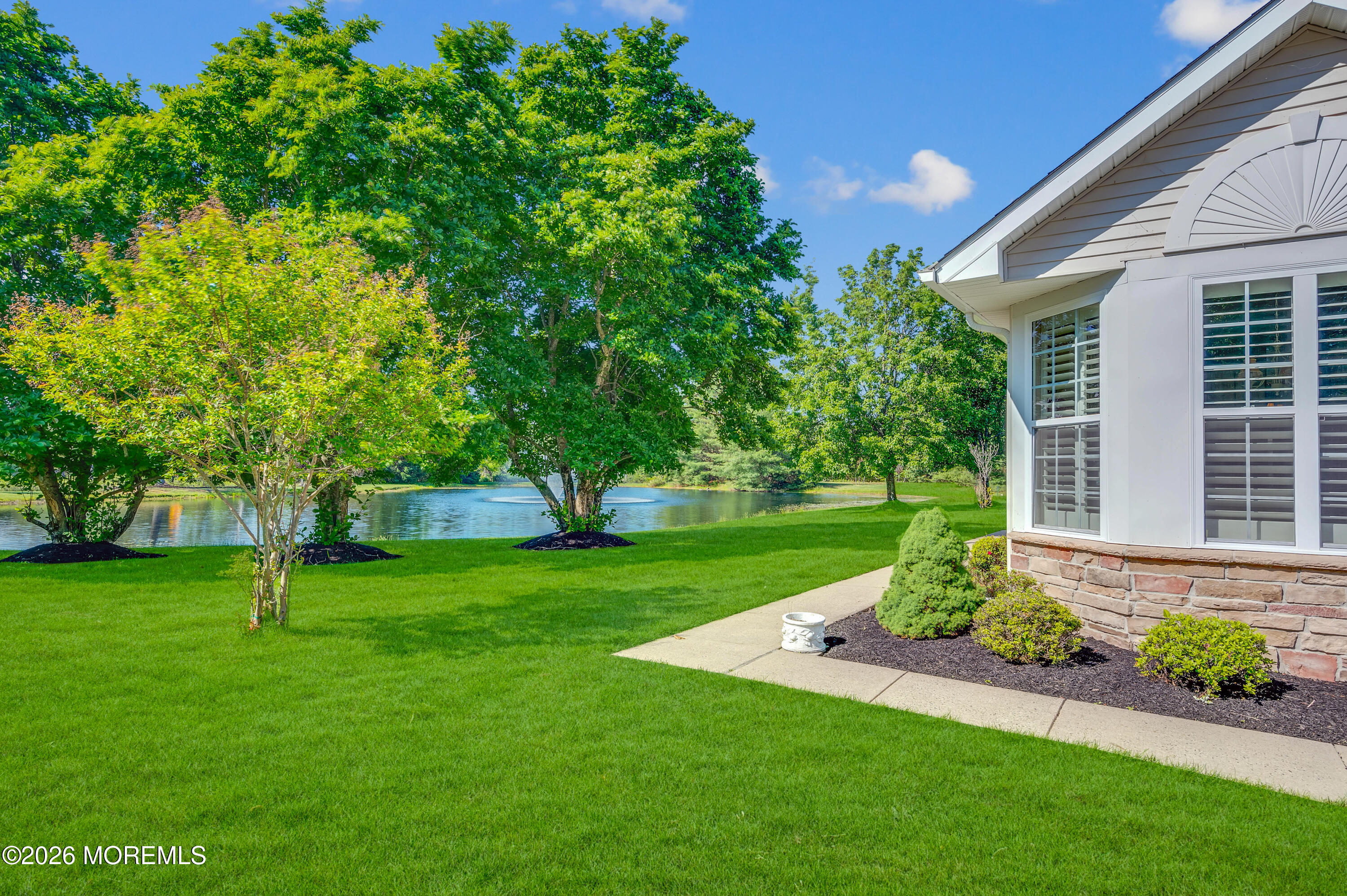 2 Lake Ridge Boulevard Whiting, NJ 08759 - Photo 4 of 32 Front 3