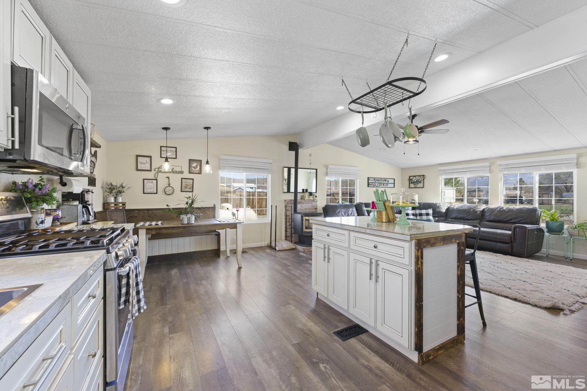 17900 Fantail Circle Reno, NV 89508 - Photo 11 of 36 Photo 11