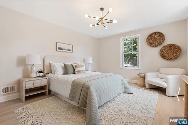 $650,000 | 34 Emerald Street, Hackensack, NJ 07601