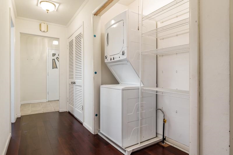 2309 Harris Road Rockford, IL 61107 - Photo 30 of 42 a view of an entryway with wooden floor