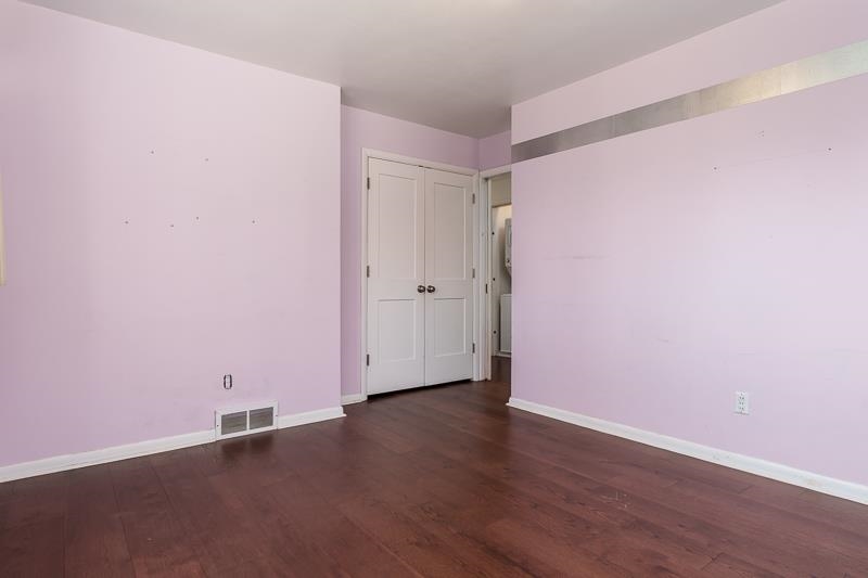 2309 Harris Road Rockford, IL 61107 - Photo 37 of 42 a view of an empty room