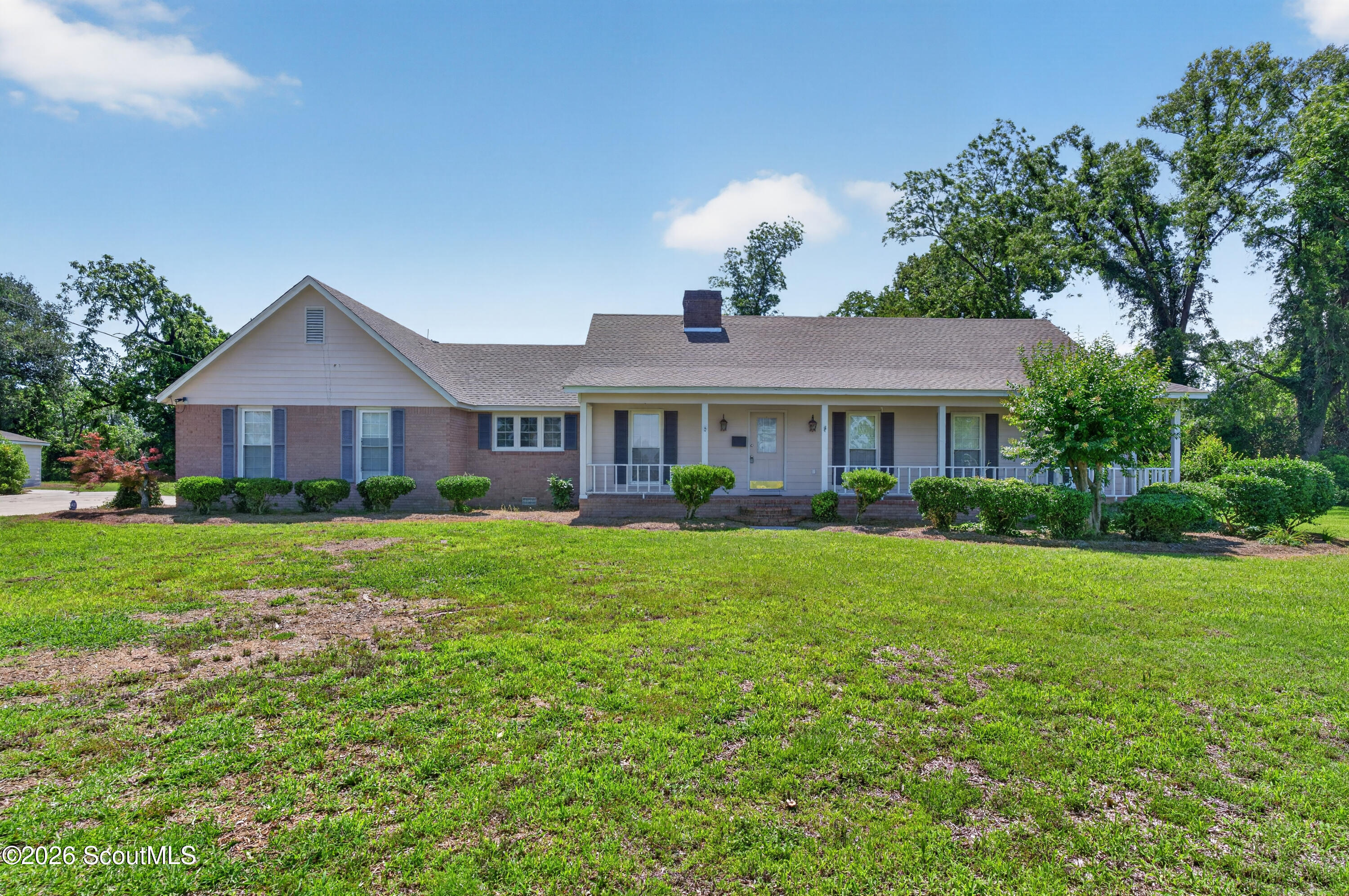 504 Westgreen Road Douglas, GA 31533 - Photo 2 of 46