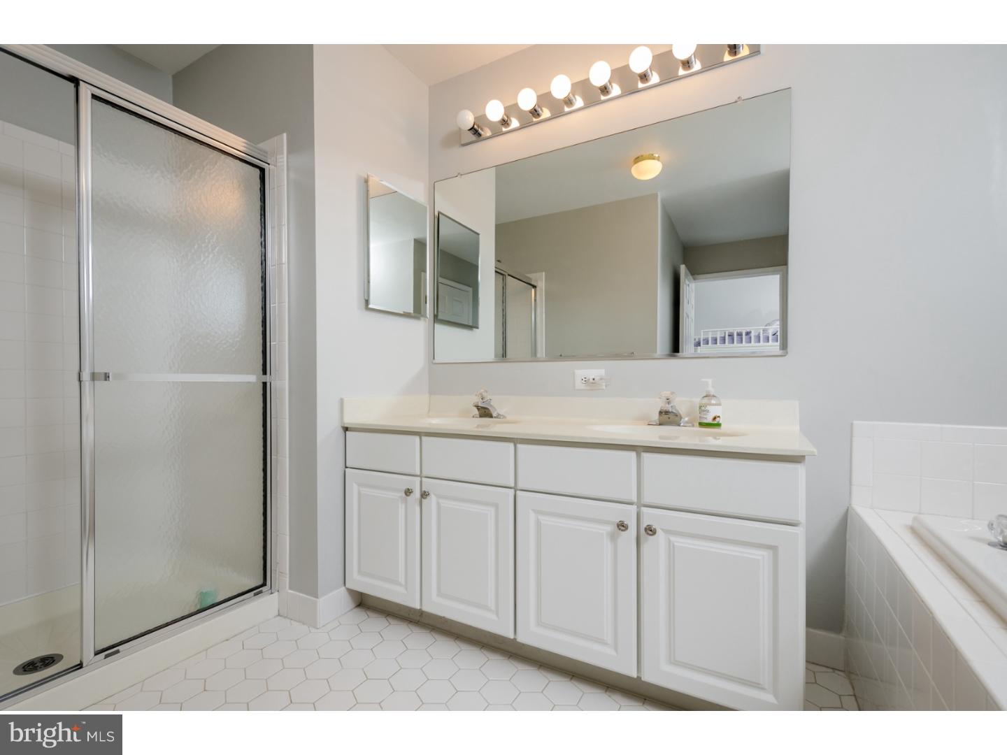 303 Watkins Road Pennington, NJ 08534 - Photo 14 of 22 Bathroom