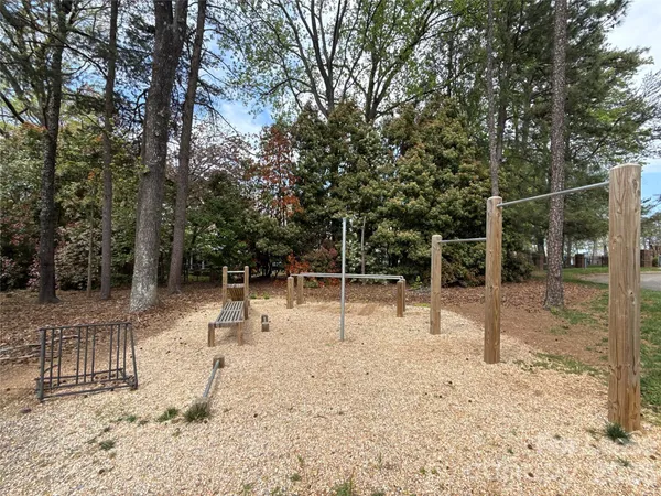 $3,500 | 646 Portside Drive, Davidson, NC 28036