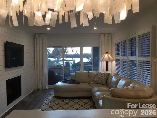 $3,500 | 646 Portside Drive, Davidson, NC 28036