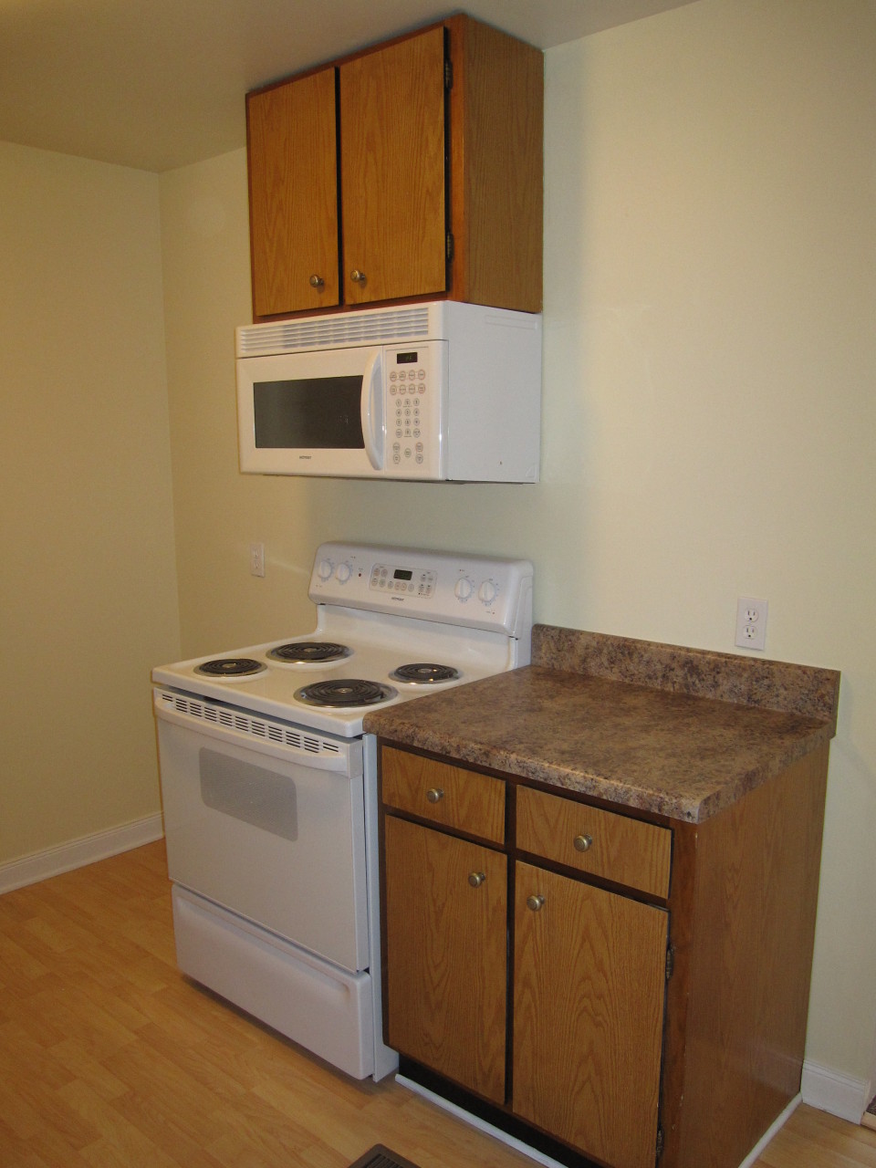 1048 Deep Woods Road Hardy, VA 24101 - Photo 12 of 17 a utility room with dryer and washer