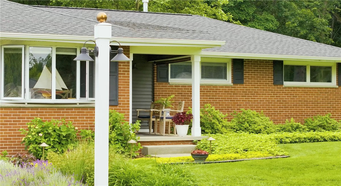 175 Longview Drive Webster, NY 14580 - Photo 2 of 47 Pride of ownership!