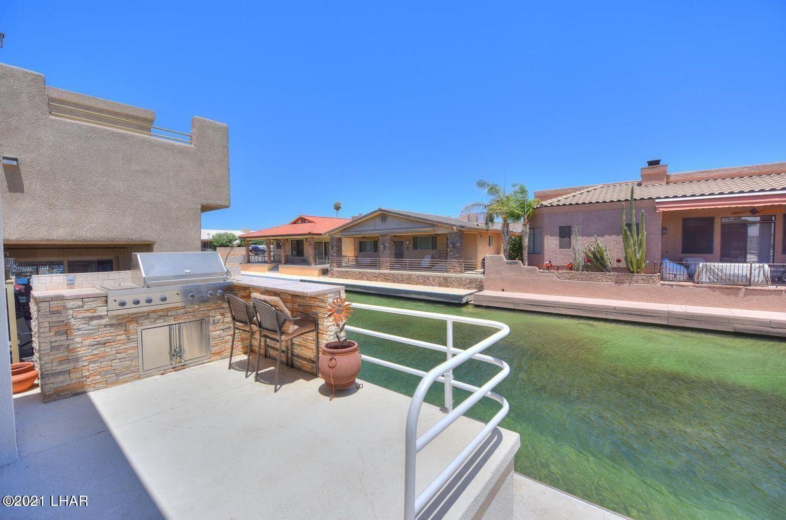 8887 Apache Loop Parker, AZ 85344 - Photo 9 of 39 VIKING GRILL AND GRANITE COUNTERS!!