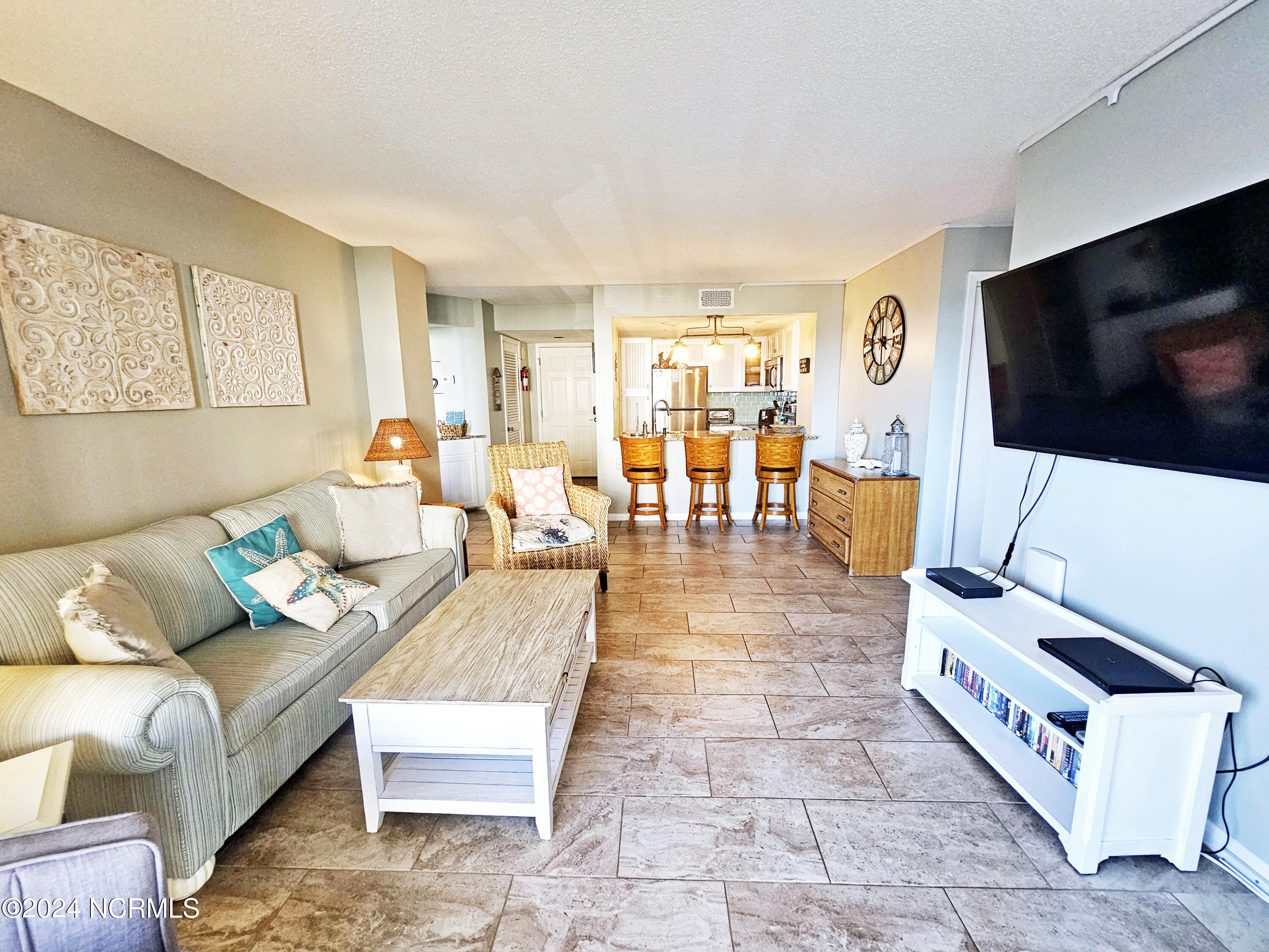2000 New River Inlet Road, Unit 2212 North Topsail Beach, NC 28460 - Photo 10 of 22 Living room 2