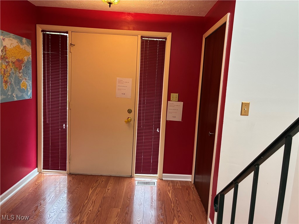 6462 State Road Parma, OH 44134 - Photo 2 of 23