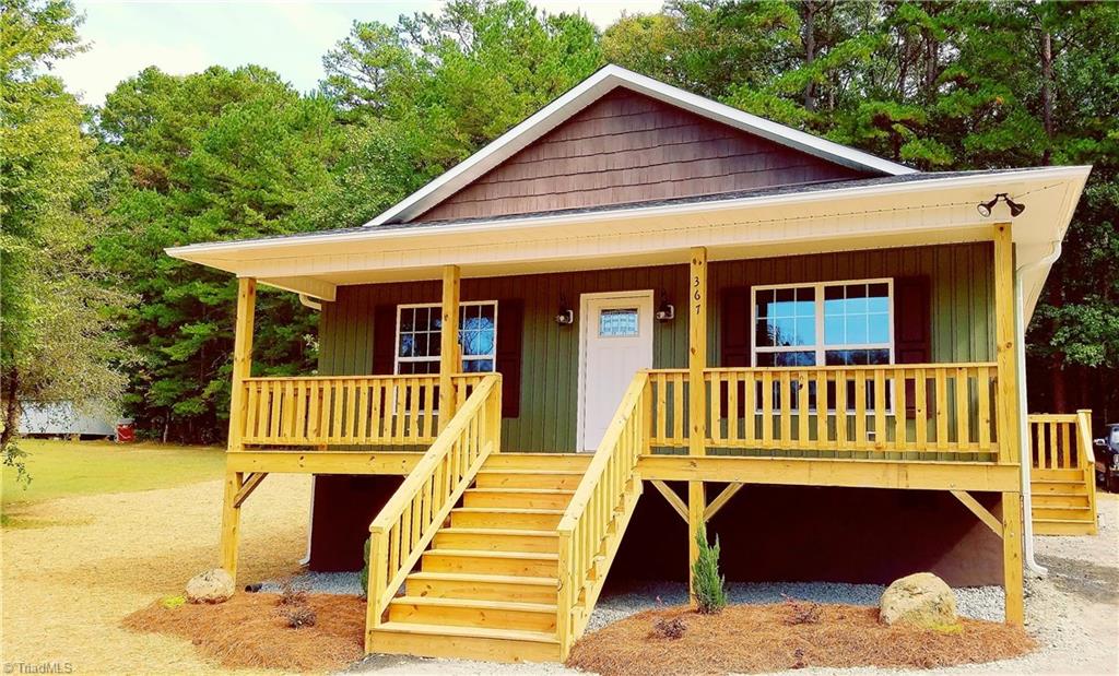 367 Briggs Road Lexington, NC 27292 - Photo 1 of 22 BRAND NEW!! LOW MAINTENANCE!!