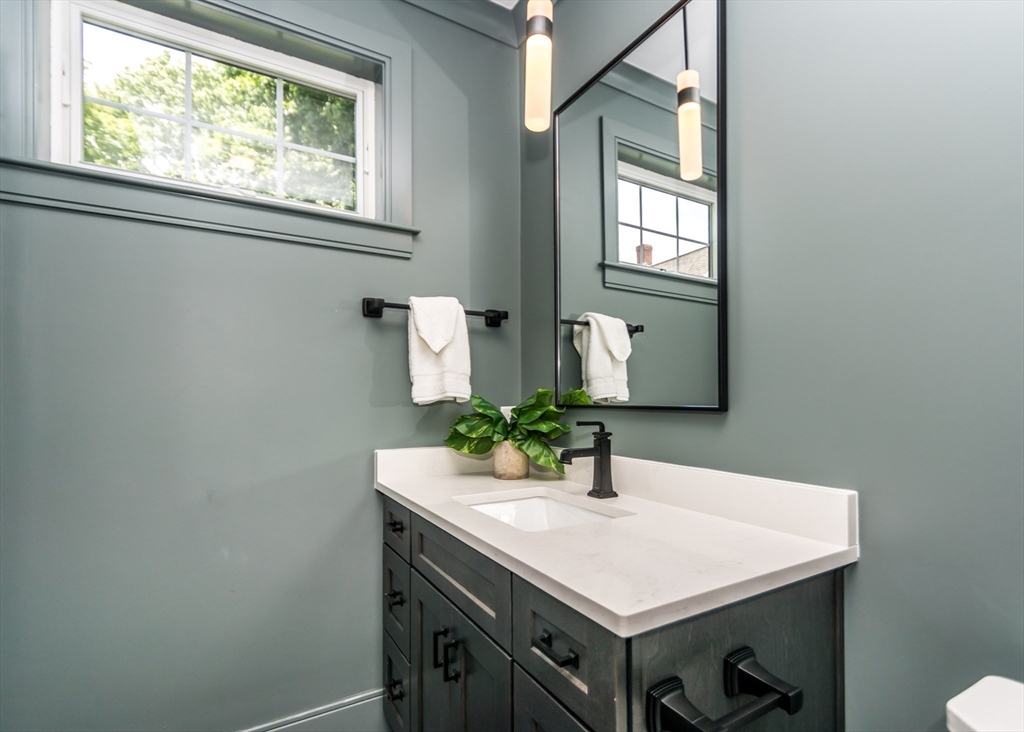 31 Lester Street Needham, MA 02494 - Photo 12 of 26 Gallery Image 12