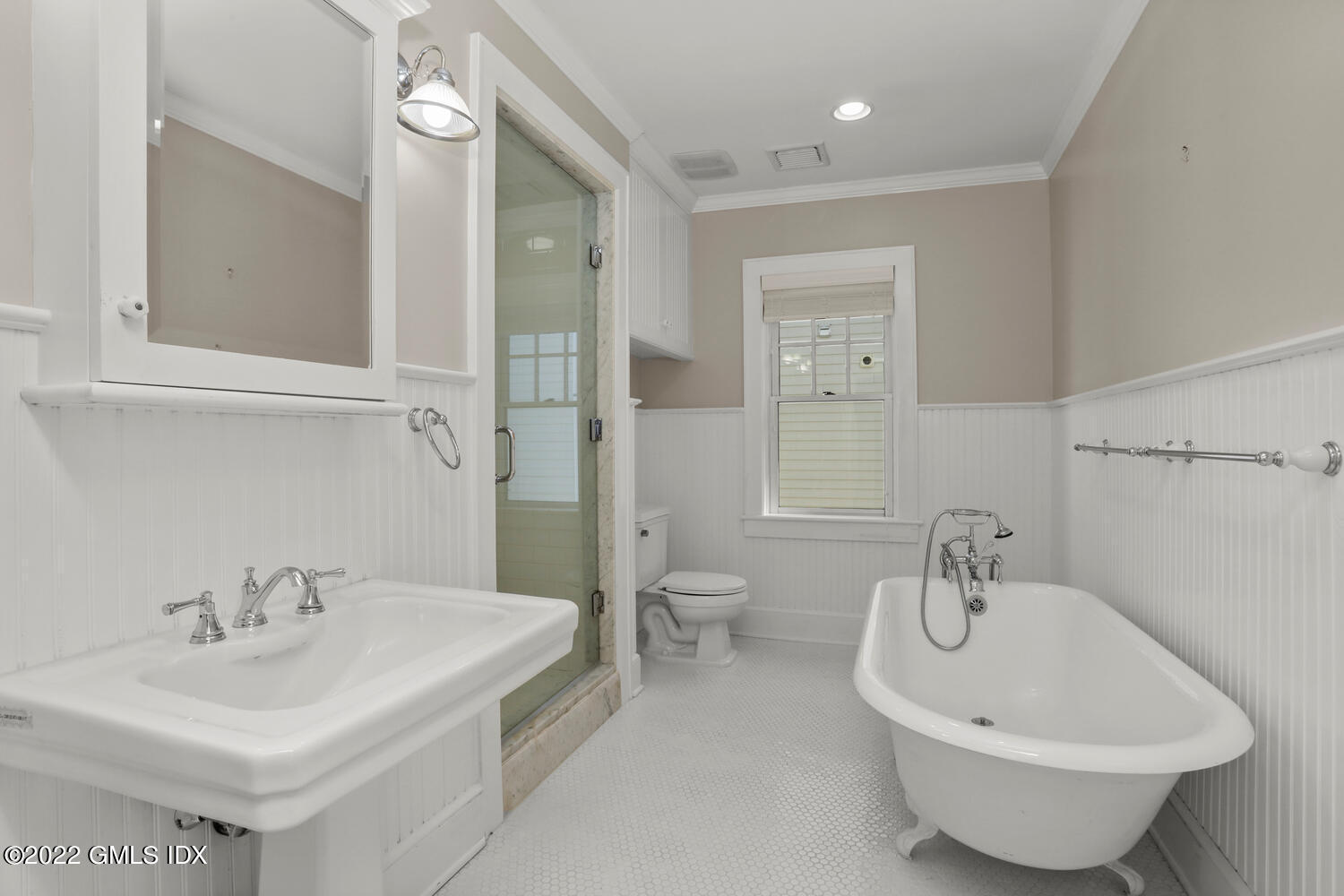 46 Orchard Place Greenwich, CT 06830 - Photo 19 of 28 042-040-041-1500x1000