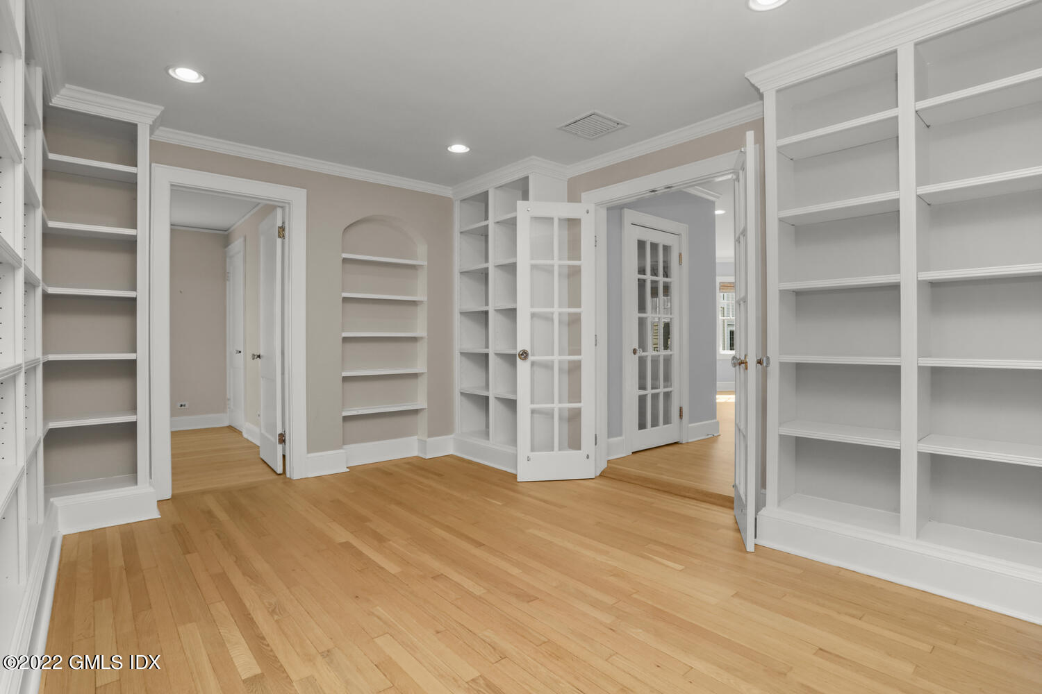 46 Orchard Place Greenwich, CT 06830 - Photo 21 of 28 035-033-035-1500x1000