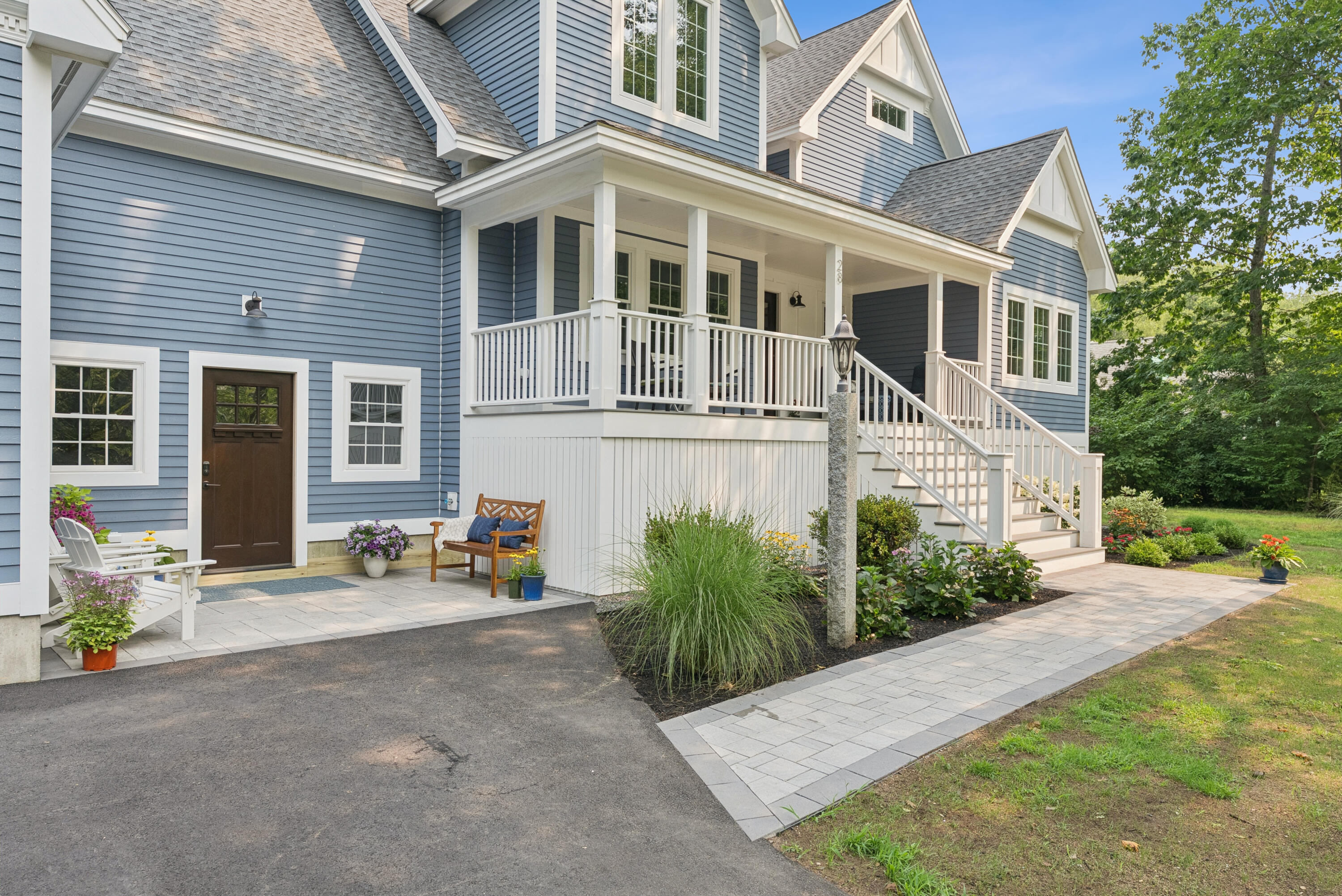 28 Riverlocks Road Kennebunk, ME 04043 - Photo 73 of 90 Close Up Front Exterior