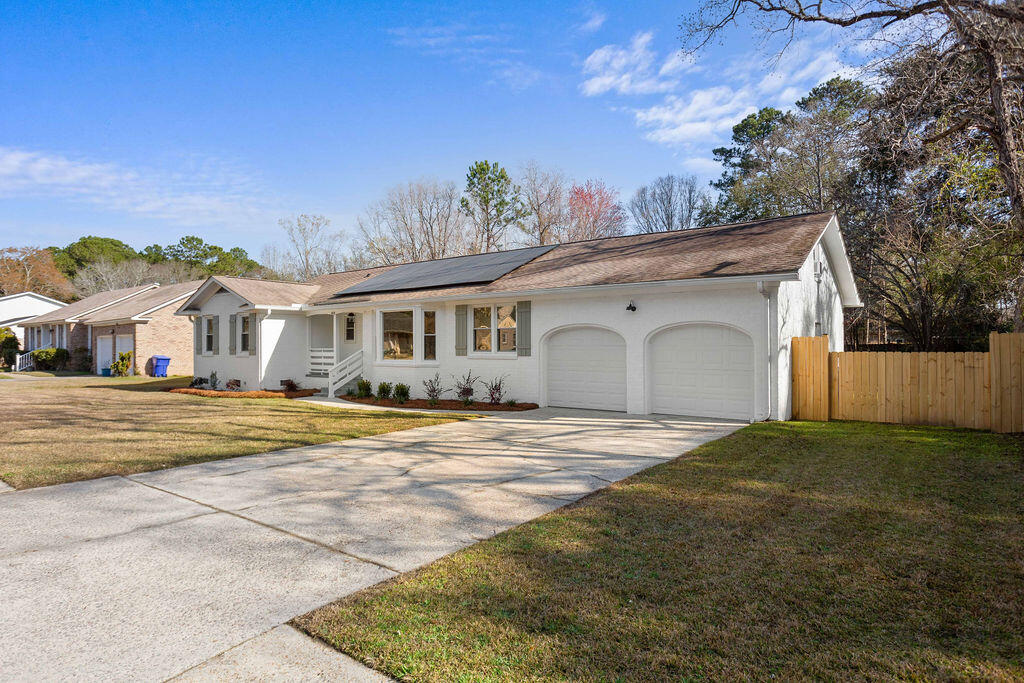 1821 Banbury Road Charleston, SC 29414 - Photo 3 of 30 1821-Banbury-Road-2