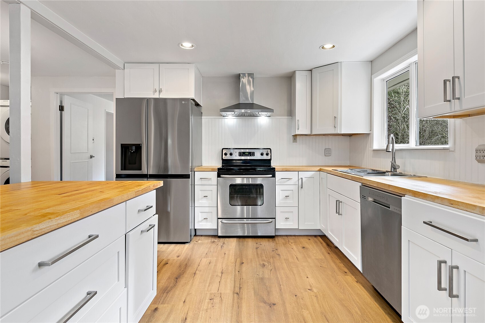 4540 East Pickering Road Shelton, WA 98584 - Photo 13 of 32