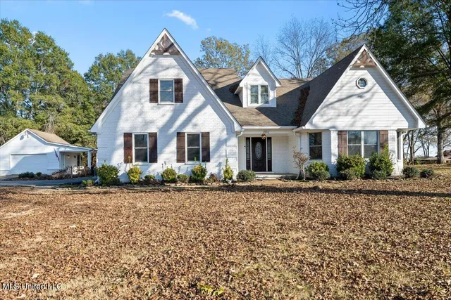 $430,000 | 2890 Jaybird Road, Hernando, MS 38632