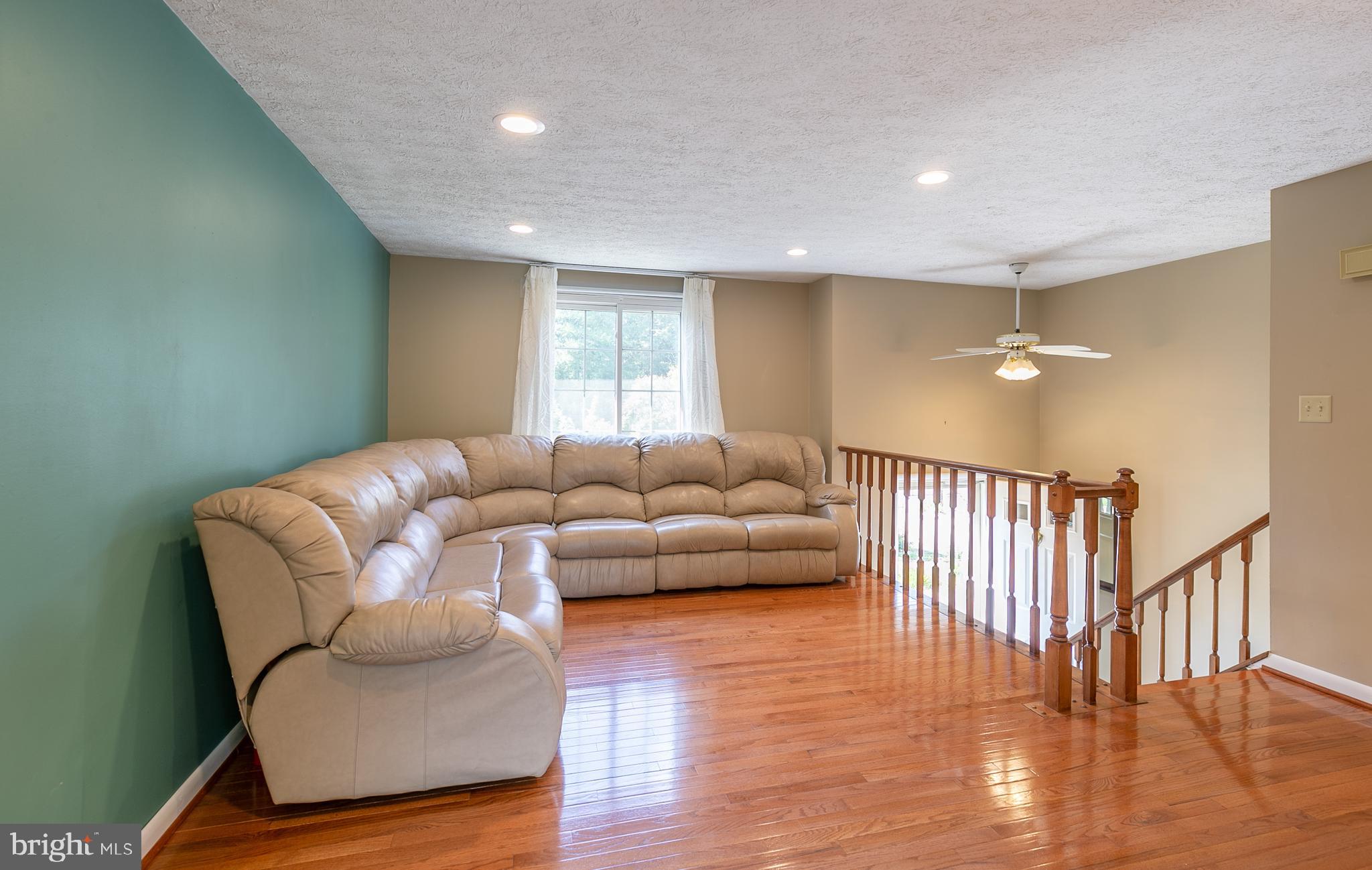 7717 Baggins Road Hanover, MD 21076 - Photo 5 of 41 Gallery Image 5