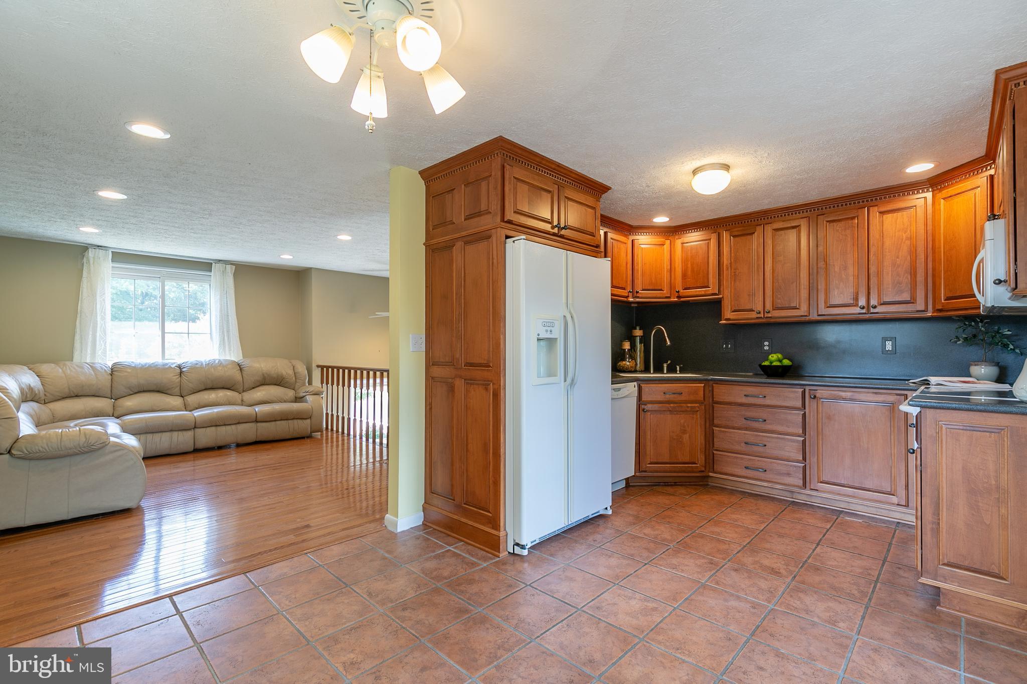 7717 Baggins Road Hanover, MD 21076 - Photo 9 of 41 Gallery Image 9