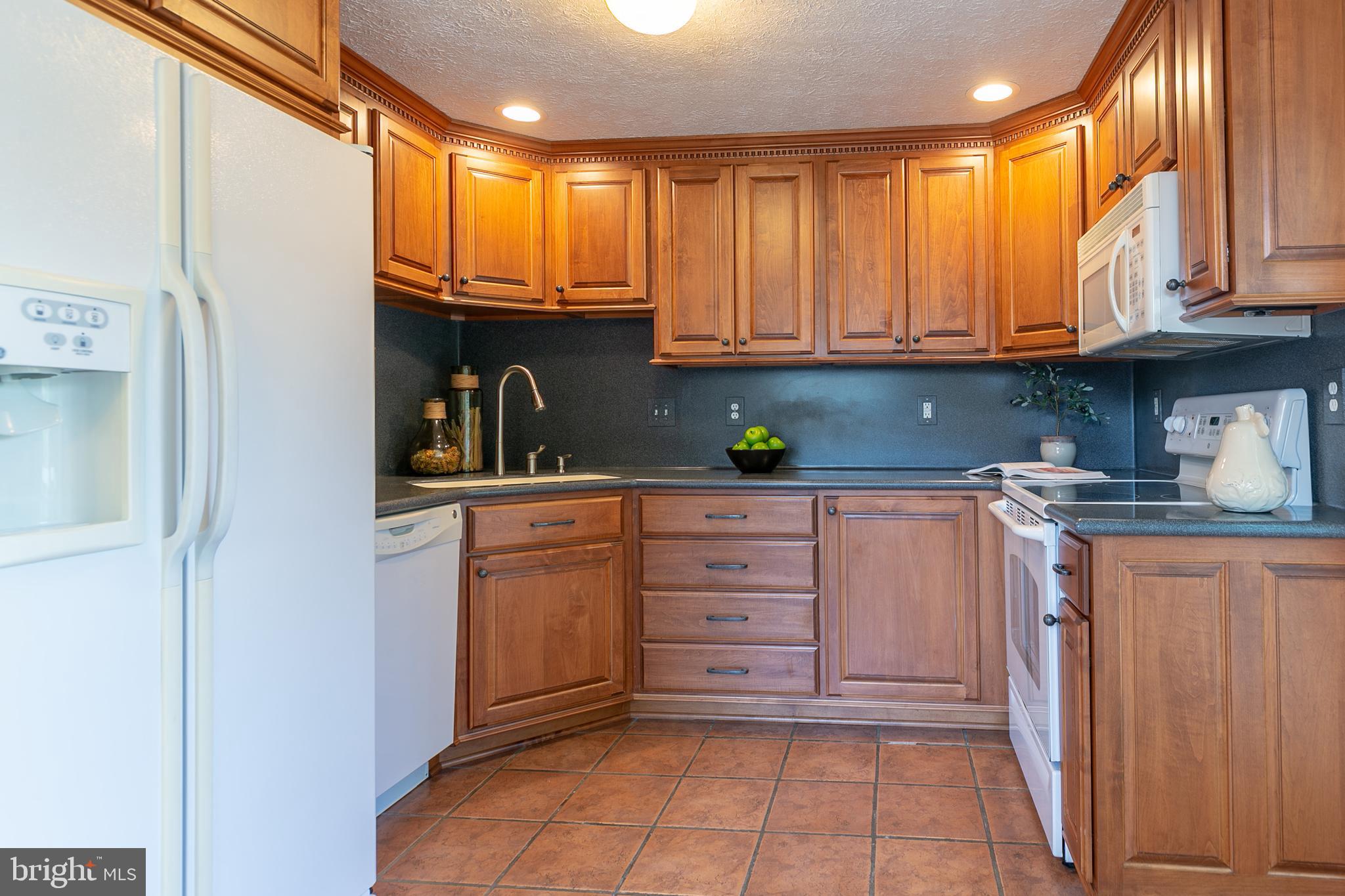 7717 Baggins Road Hanover, MD 21076 - Photo 10 of 41 Gallery Image 10