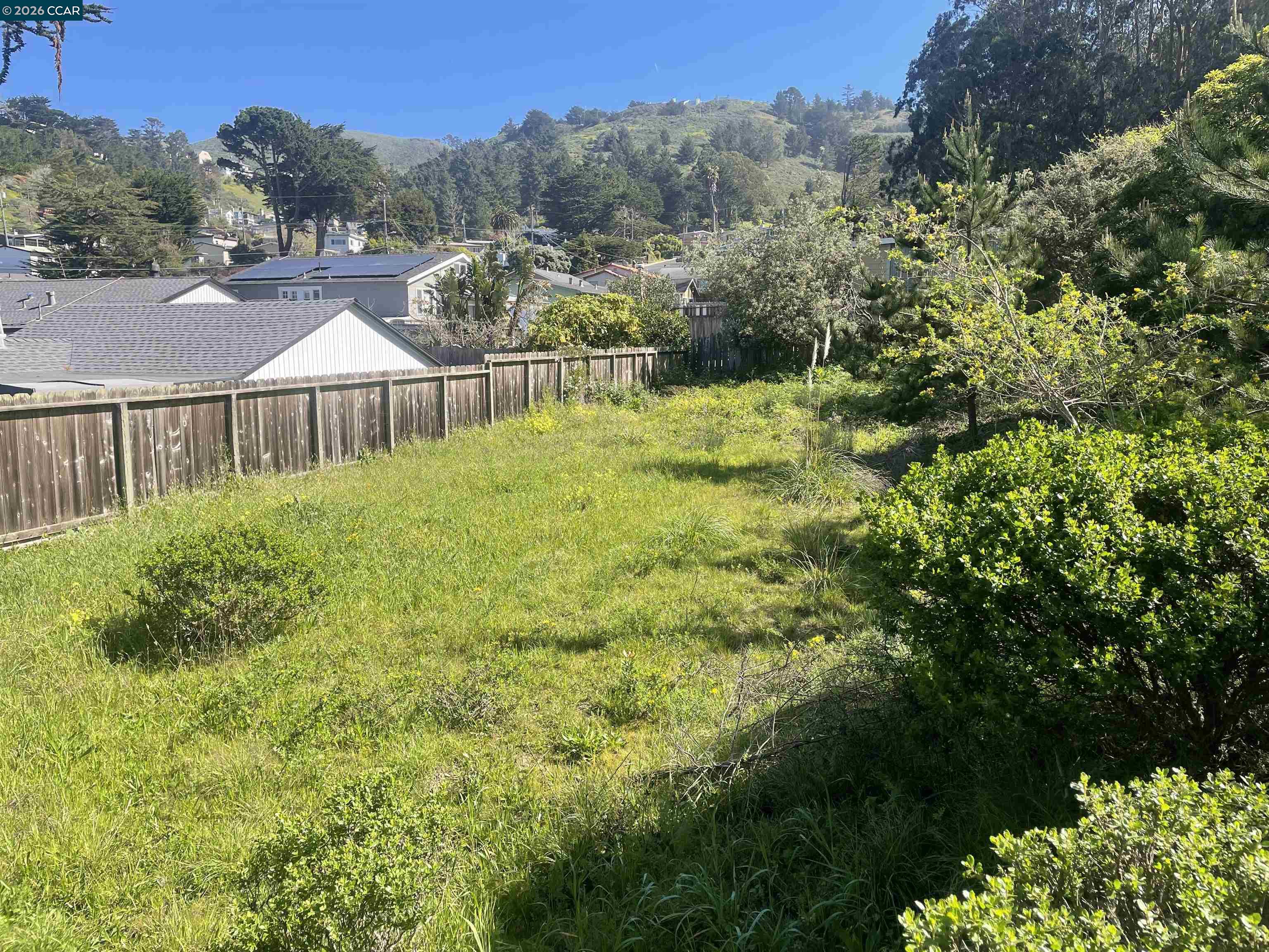 490 Clarendon Road Pacifica, CA 94044 - Photo 4 of 7