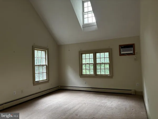 a view of a window in an empty room