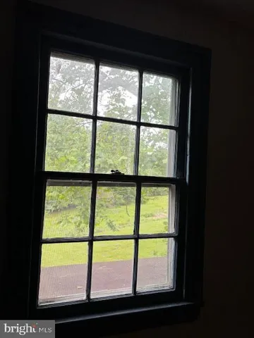 a view of large window with an outdoor view