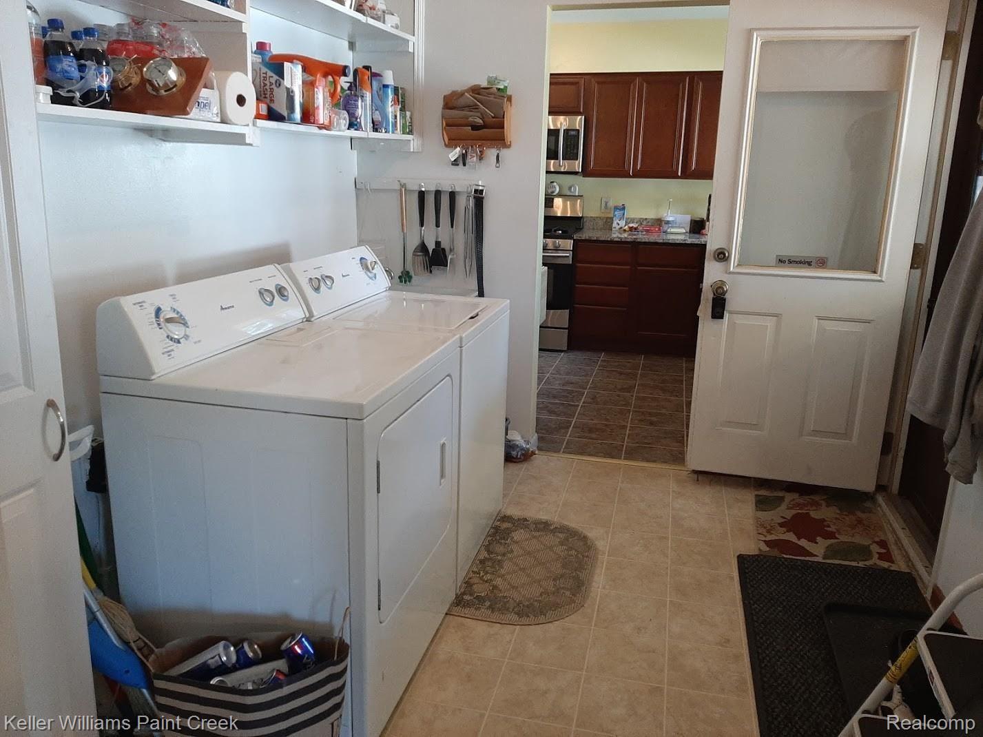 4639 Auburn Road Utica, MI 48317 - Photo 14 of 20 Laundry.jpg