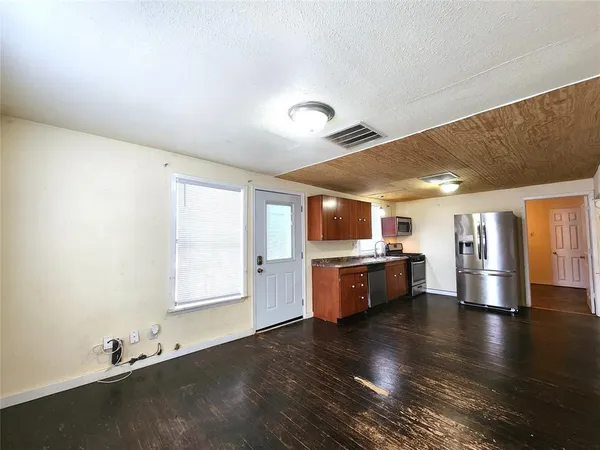 $1,450 | 620 Uland Street, Denton, TX 76209