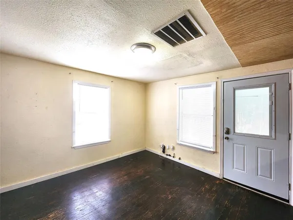 $1,450 | 620 Uland Street, Denton, TX 76209