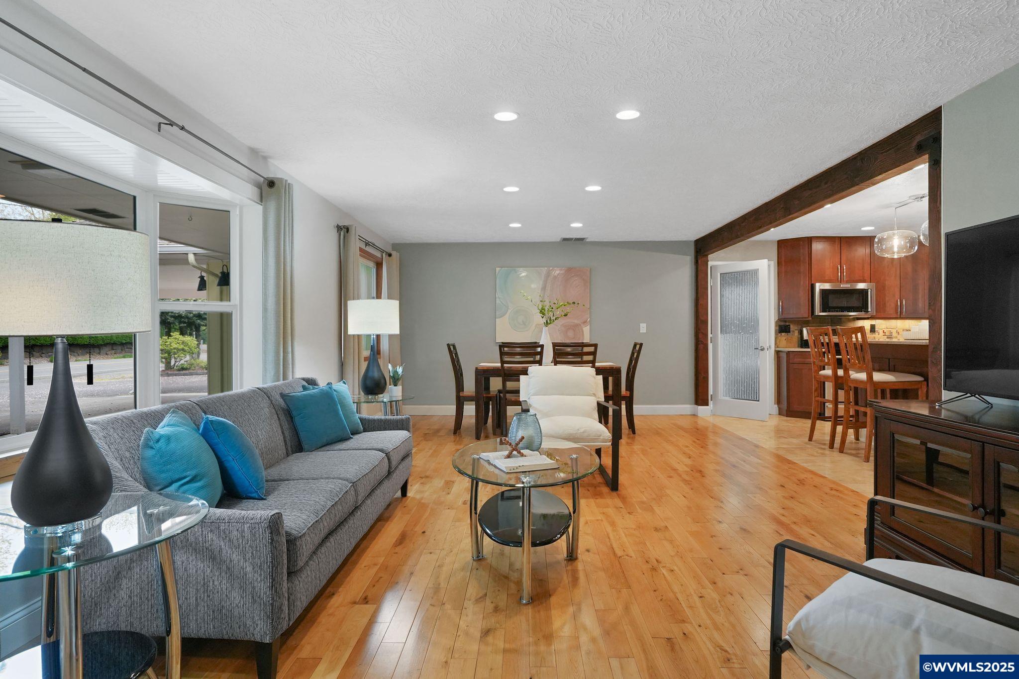 33062 Peoria Road Corvallis, OR 97333 - Photo 5 of 49 Gallery Image 5