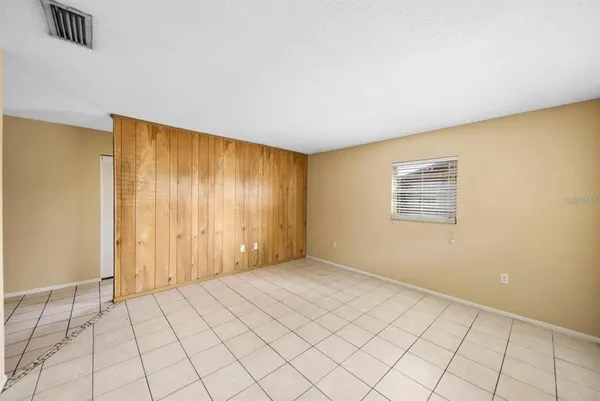 $2,000 | 1003 65th Avenue West, Bradenton, FL 34207