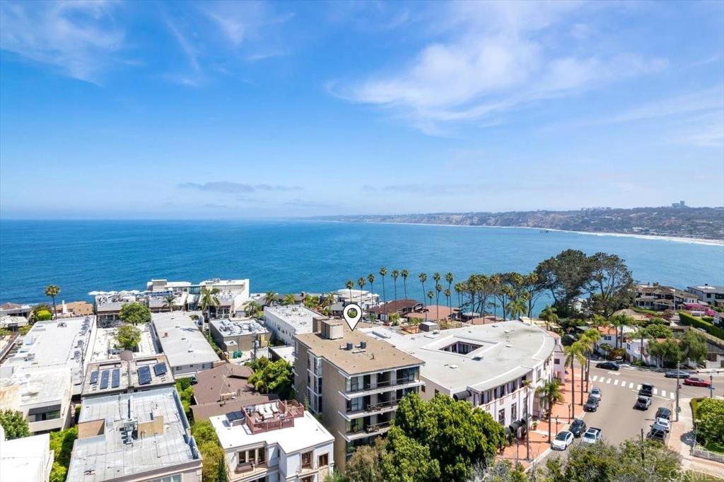 1250 Cave Street, Unit 3 La Jolla, CA 92037 - Photo 4 of 27