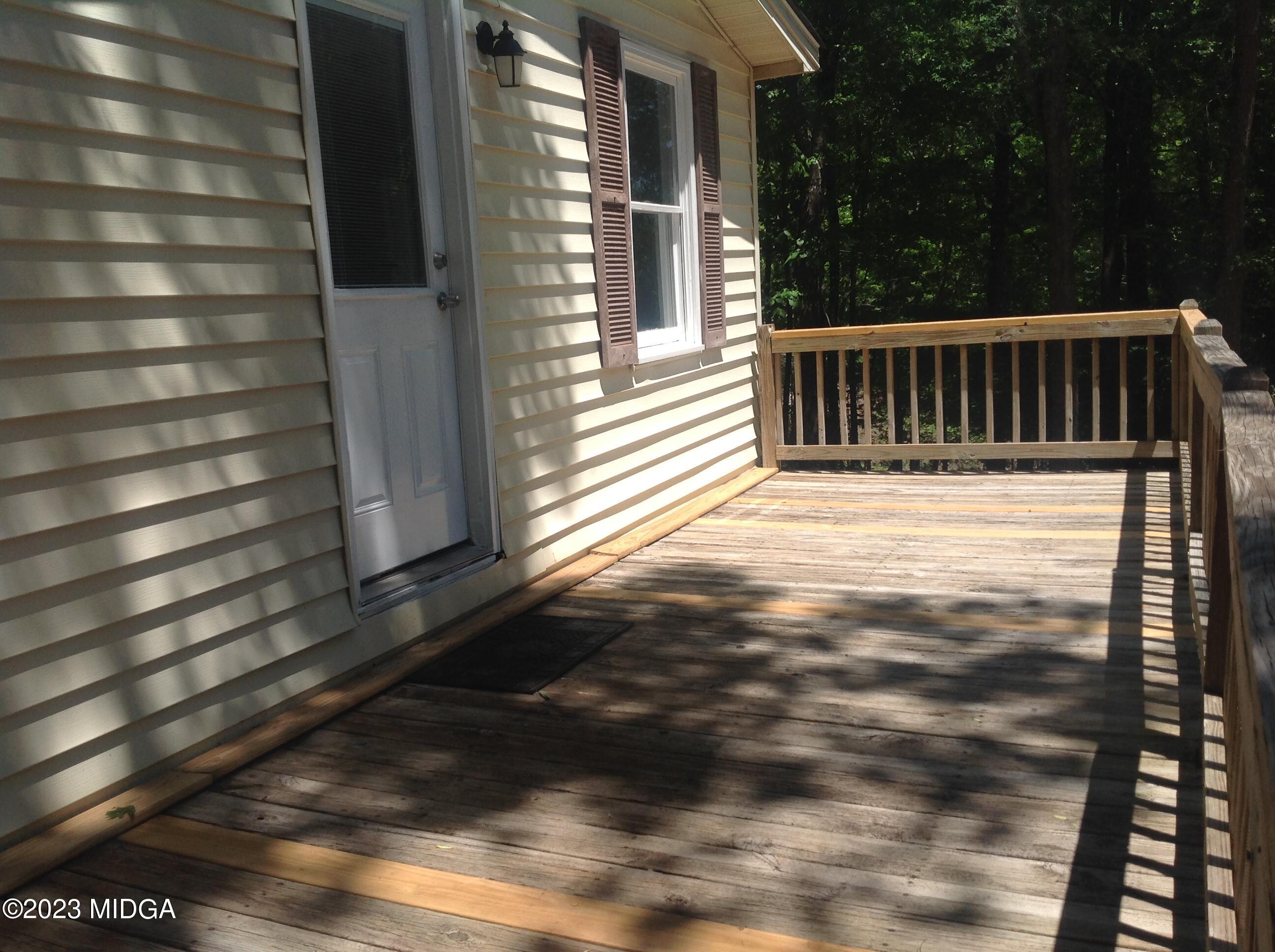 156 Henderson Road Macon, GA 31217 - Photo 26 of 39 IMG_8620
