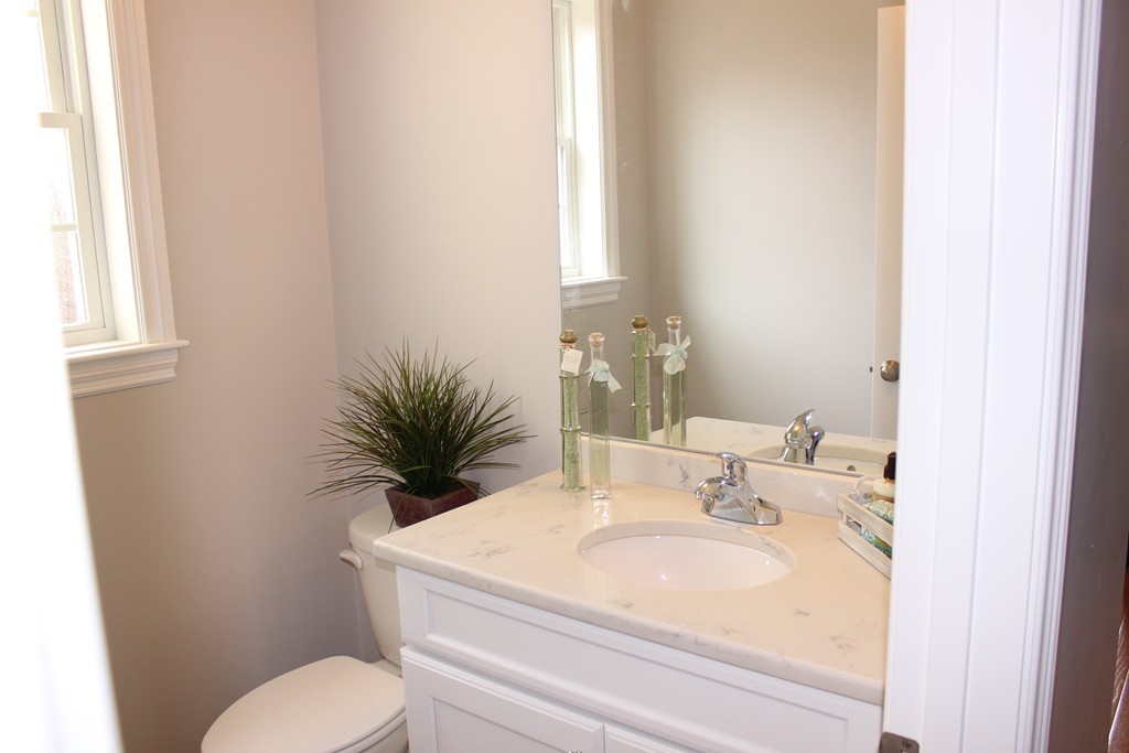 8 Partridge Hill Road Sutton, MA 01590 - Photo 13 of 26