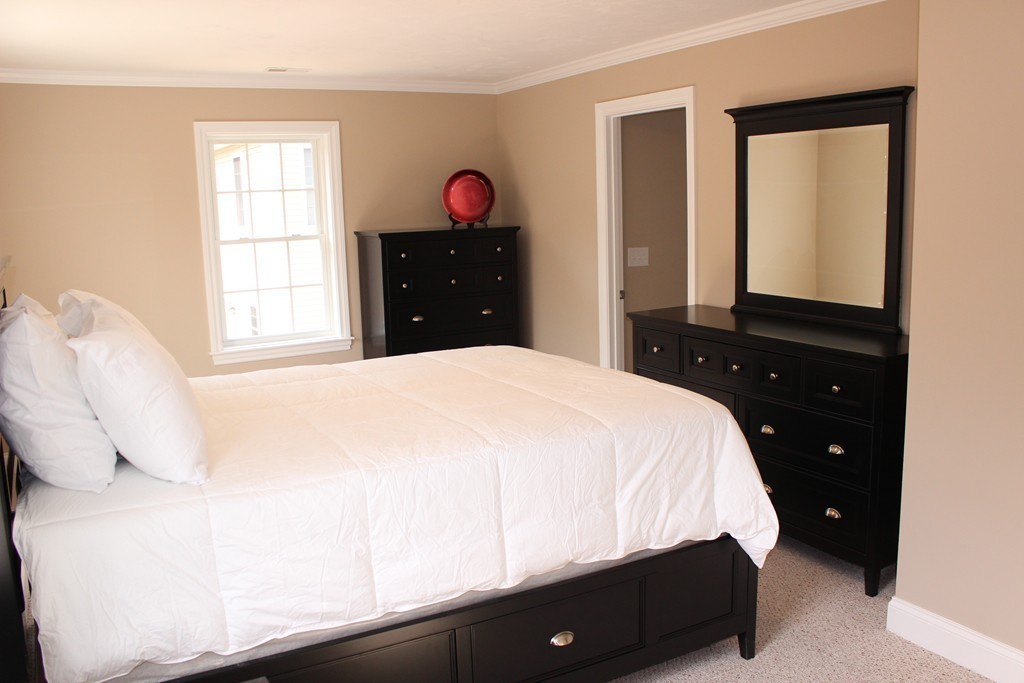 8 Partridge Hill Road Sutton, MA 01590 - Photo 15 of 26