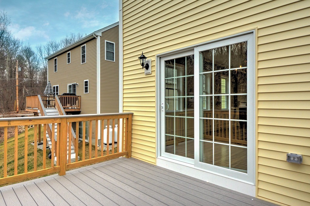 8 Partridge Hill Road Sutton, MA 01590 - Photo 24 of 26