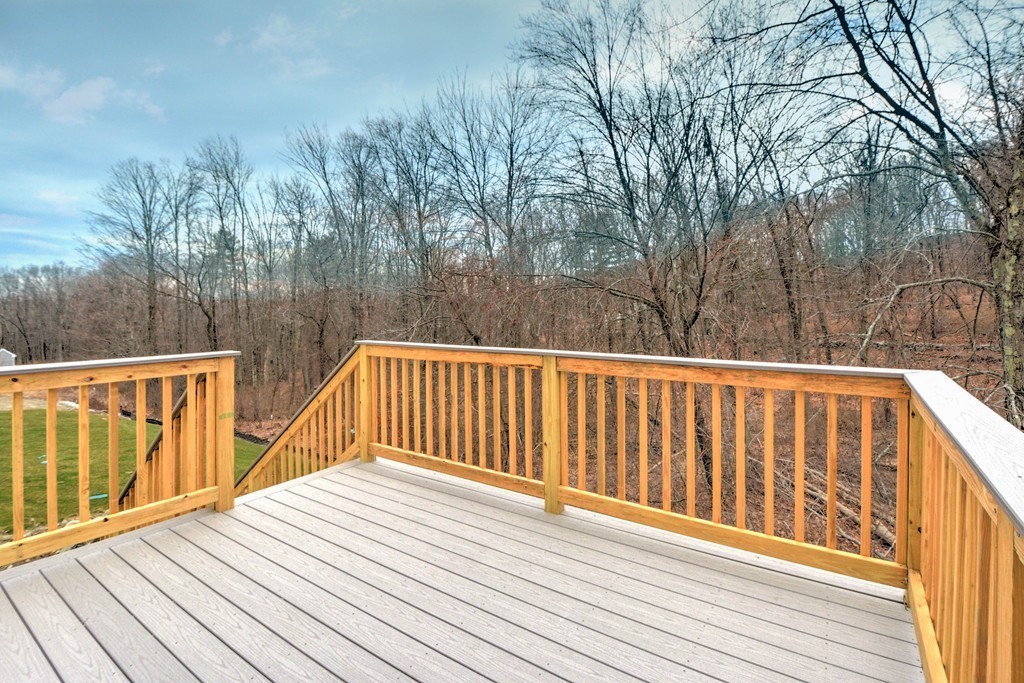 8 Partridge Hill Road Sutton, MA 01590 - Photo 25 of 26