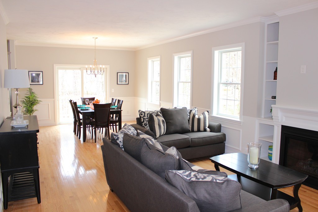 8 Partridge Hill Road Sutton, MA 01590 - Photo 3 of 26