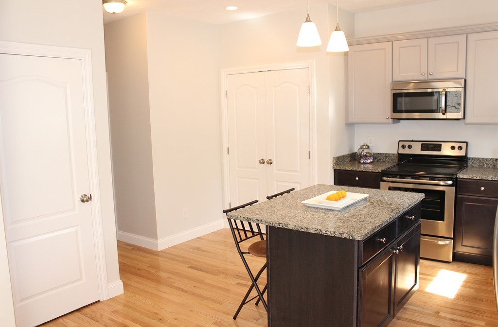 8 Partridge Hill Road Sutton, MA 01590 - Photo 10 of 26