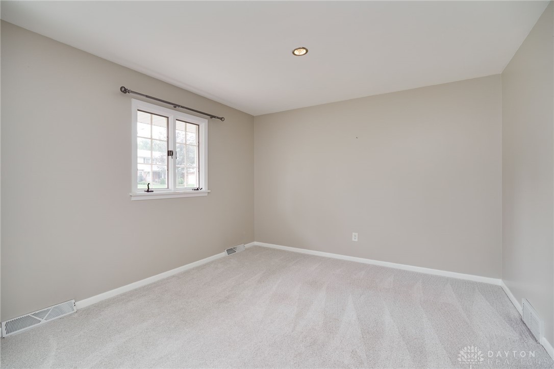 3204 Sheldon Road Middletown, OH 45042 - Photo 10 of 45 Gallery Image 10