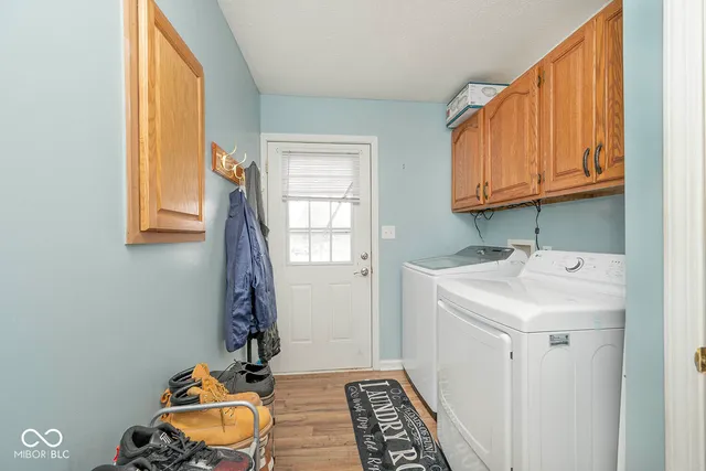 $209,900 | 430 North Vine Street, Plainfield, IN 46168