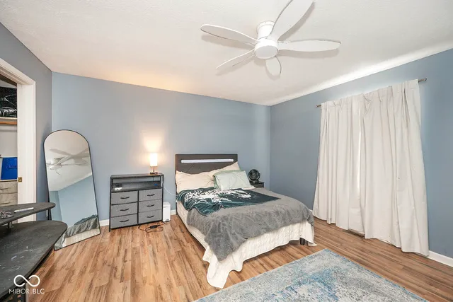 $209,900 | 430 North Vine Street, Plainfield, IN 46168