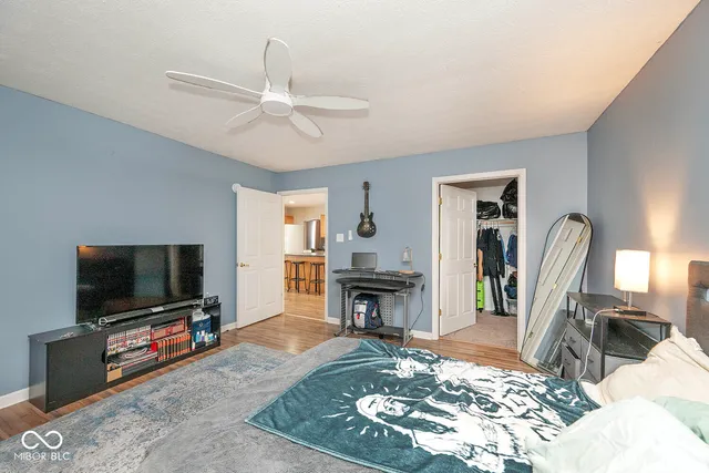 $209,900 | 430 North Vine Street, Plainfield, IN 46168