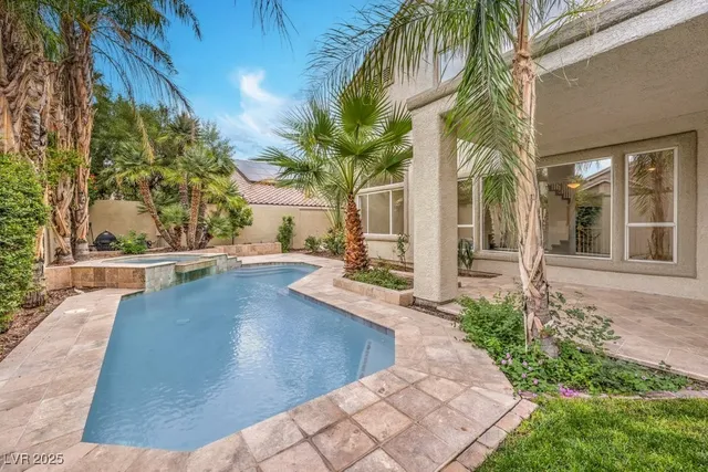$910,000 | 2058 Hidden Hollow Lane, Henderson, NV 89012