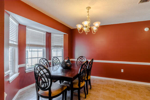 513 Glenwood Circle Foley, AL 36535 - Photo 8 of 18