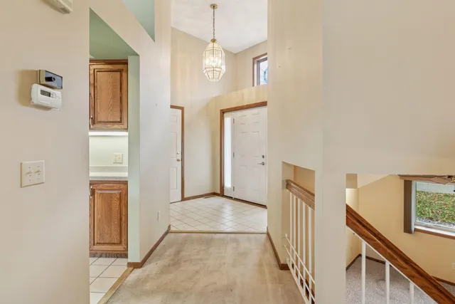 $369,900 | 15700 15th Place North, Plymouth, MN 55447