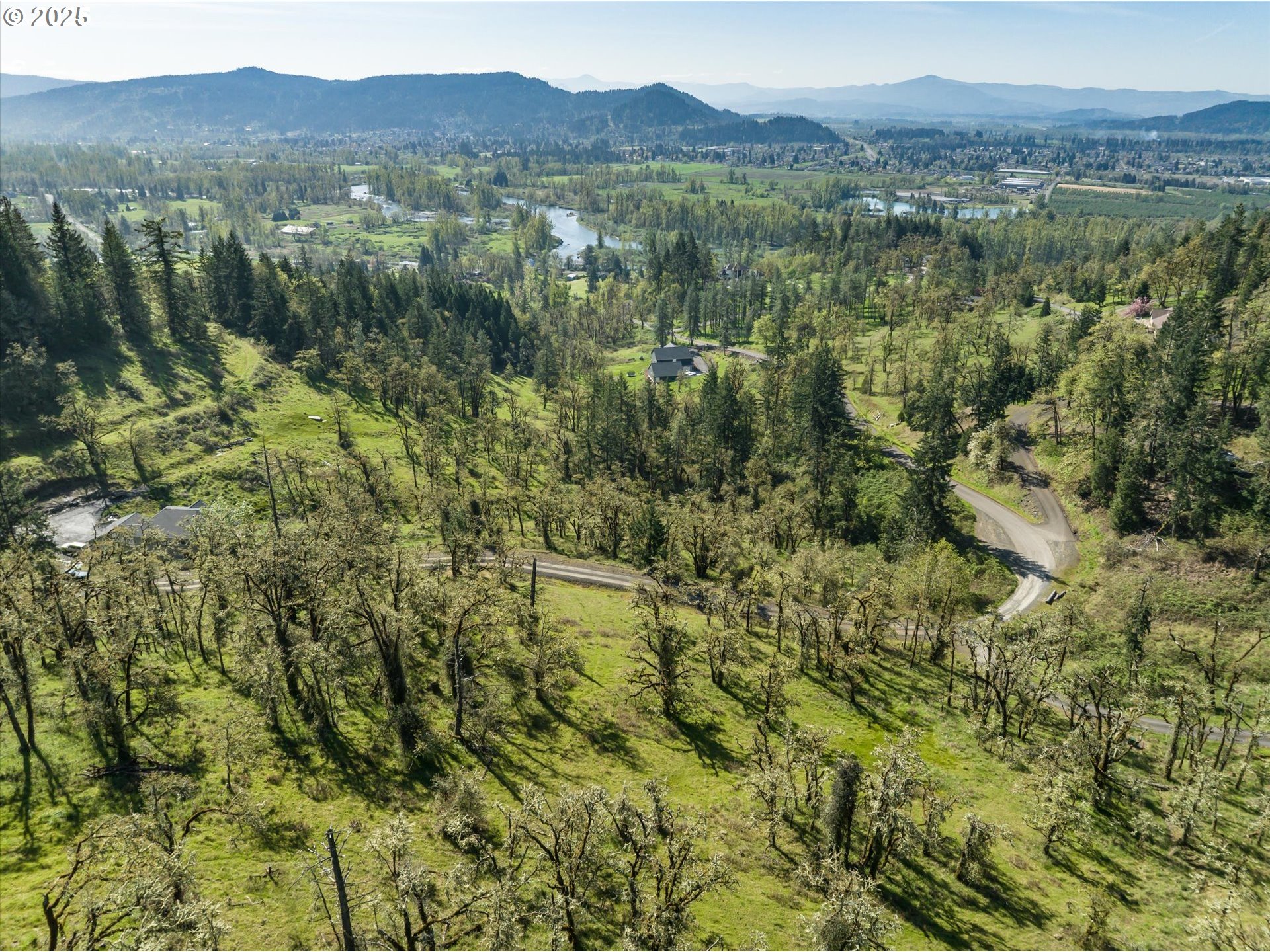 Oakshire Drive, Unit 11 Springfield, OR 97478 - Photo 2 of 17