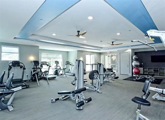 $2,000 | 1900 Barton Springs Road, Unit 5004, Austin, TX 78704